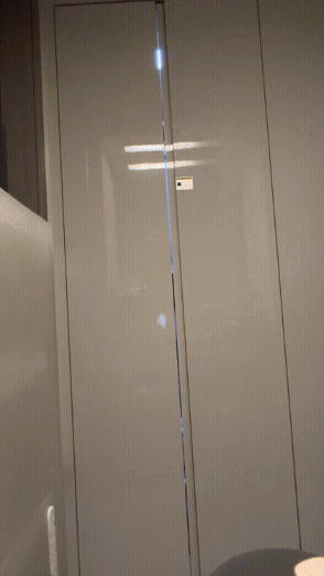 18a28849_e1ee_4efb_9f31_1c6d6f642633_92f5995016.gif
